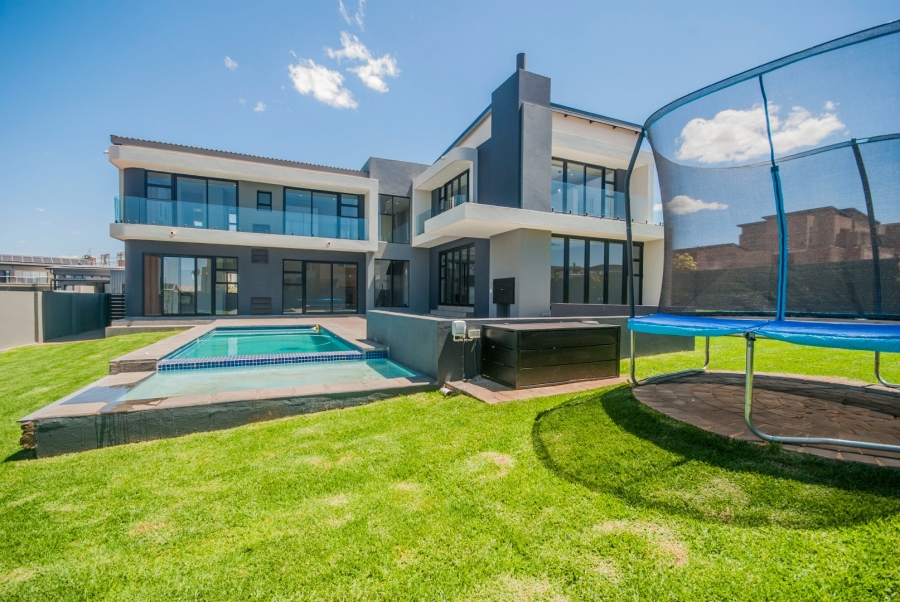 4 Bedroom Property for Sale in Midstream Heights Gauteng