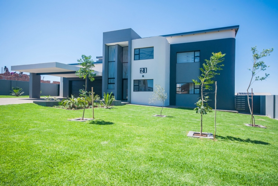 4 Bedroom Property for Sale in Midstream Heights Gauteng