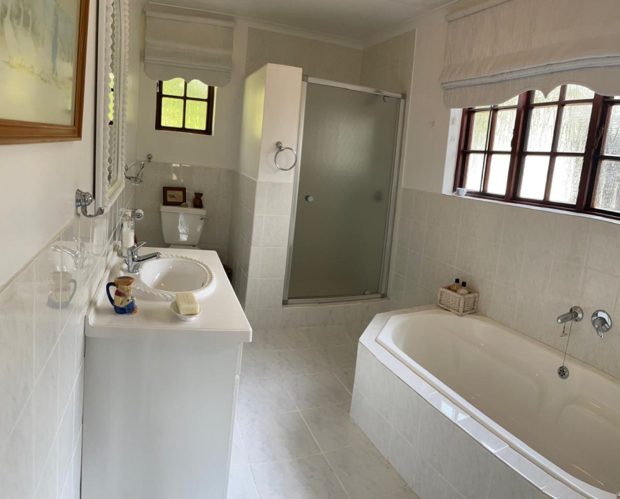 3 Bedroom Property for Sale in Daggafontein Gauteng