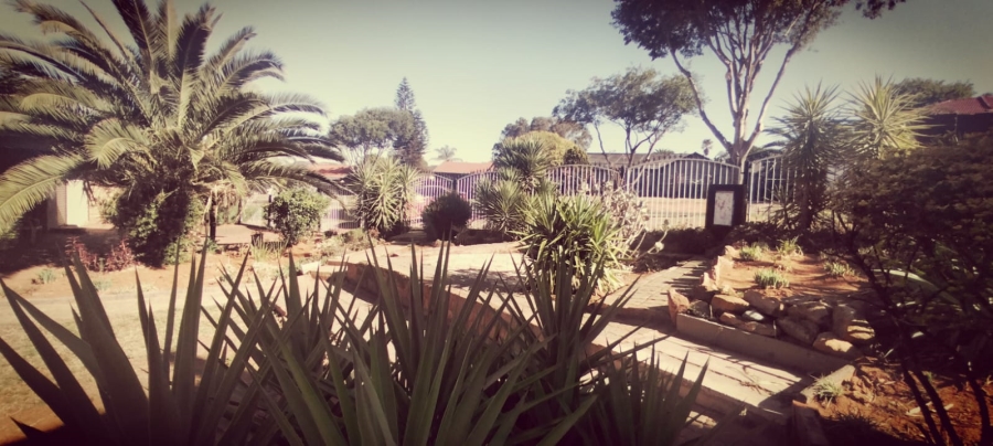 3 Bedroom Property for Sale in Ridgeway Gauteng