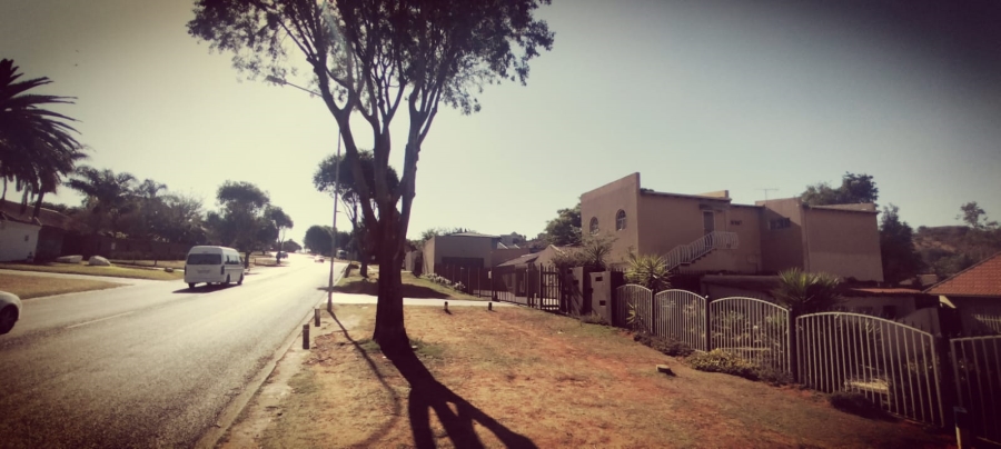 3 Bedroom Property for Sale in Ridgeway Gauteng