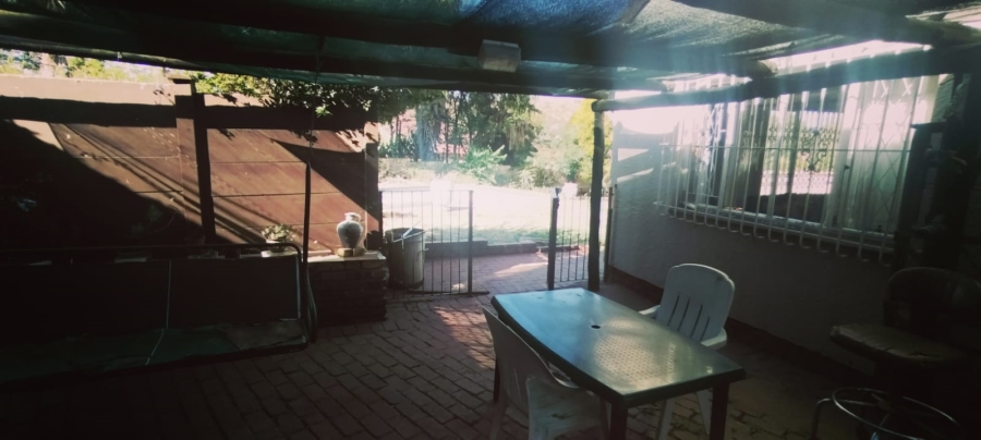 3 Bedroom Property for Sale in Ridgeway Gauteng