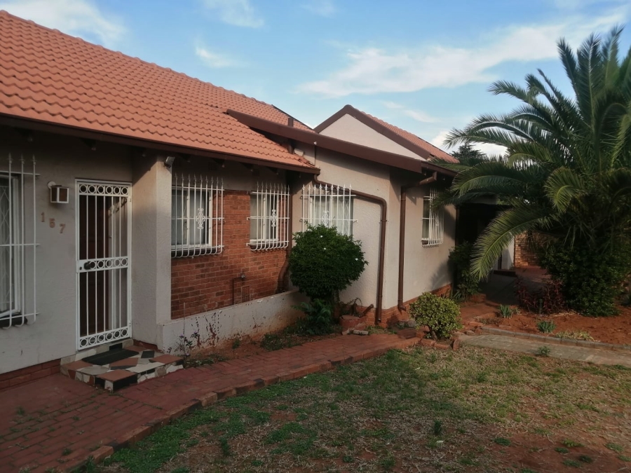 3 Bedroom Property for Sale in Ridgeway Gauteng