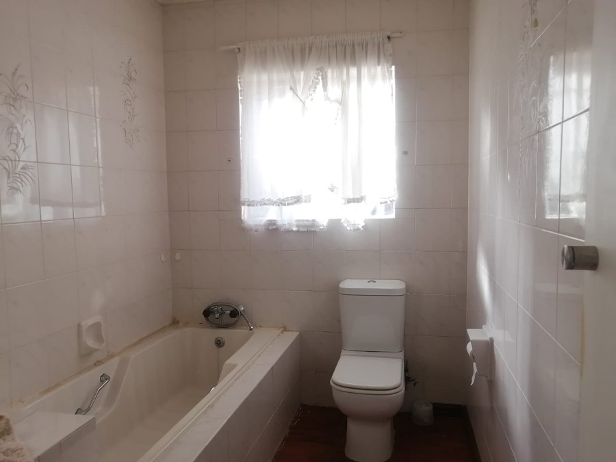 3 Bedroom Property for Sale in Ridgeway Gauteng