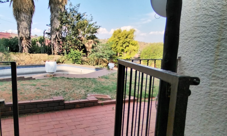 3 Bedroom Property for Sale in Ridgeway Gauteng