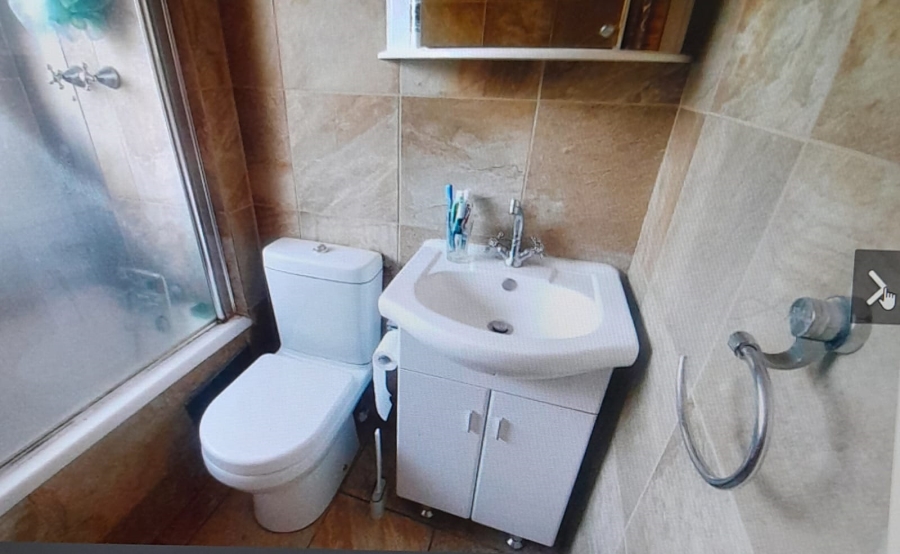 2 Bedroom Property for Sale in Pretoria Gardens Gauteng