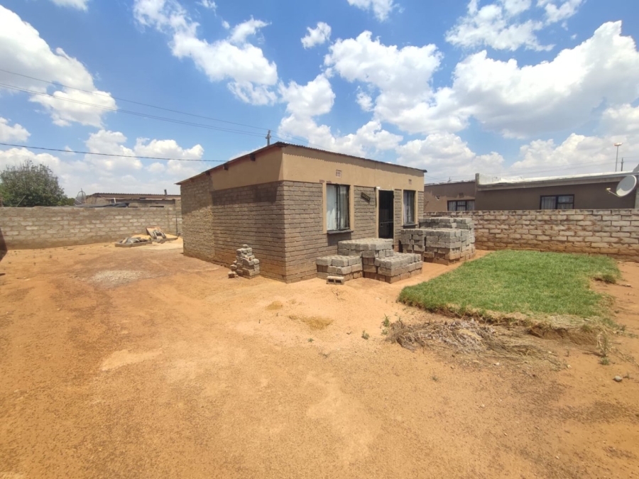 1 Bedroom Property for Sale in Tsakane Gauteng