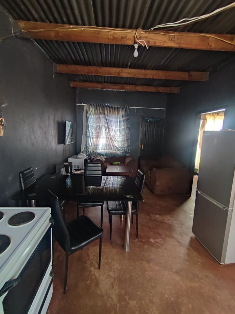 1 Bedroom Property for Sale in Tsakane Gauteng