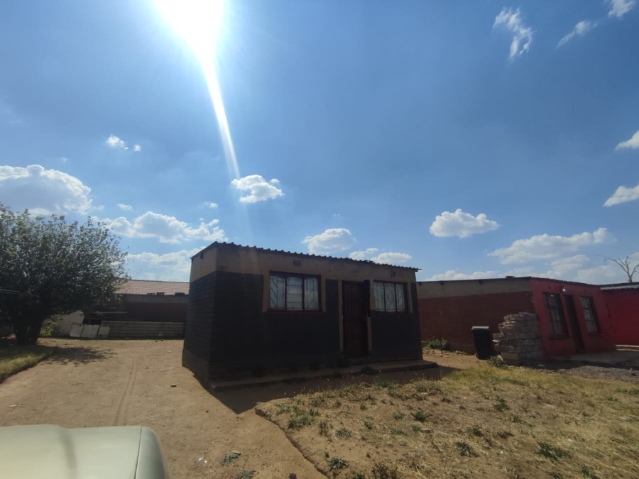 1 Bedroom Property for Sale in Langaville Gauteng