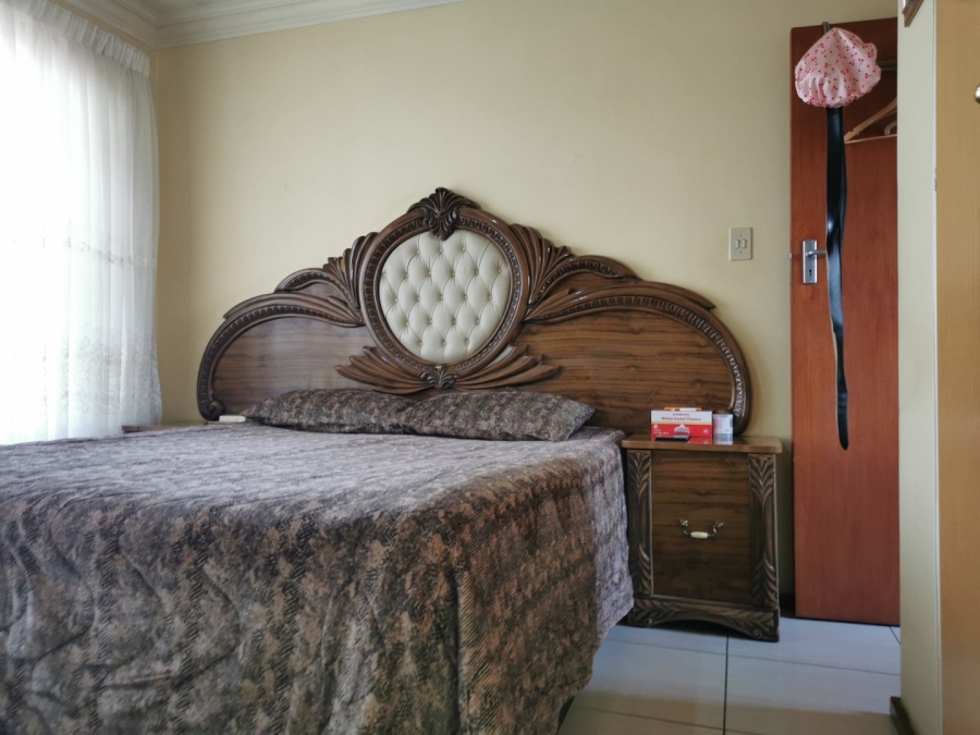 2 Bedroom Property for Sale in Ormonde Gauteng