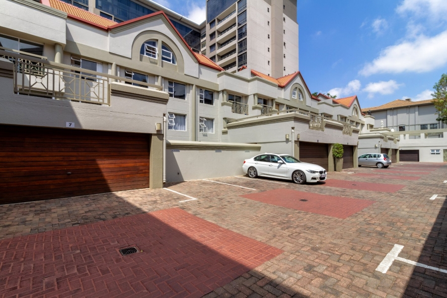 2 Bedroom Property for Sale in Morningside Gauteng