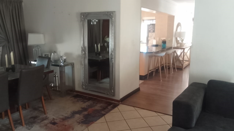 3 Bedroom Property for Sale in Kyalami Hills Gauteng