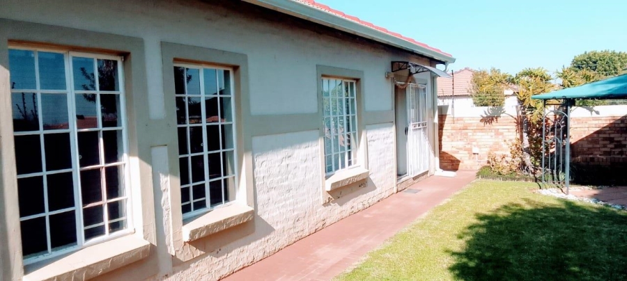 3 Bedroom Property for Sale in Kyalami Hills Gauteng