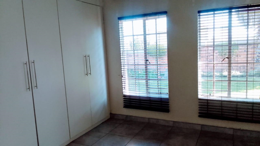 3 Bedroom Property for Sale in Kyalami Hills Gauteng