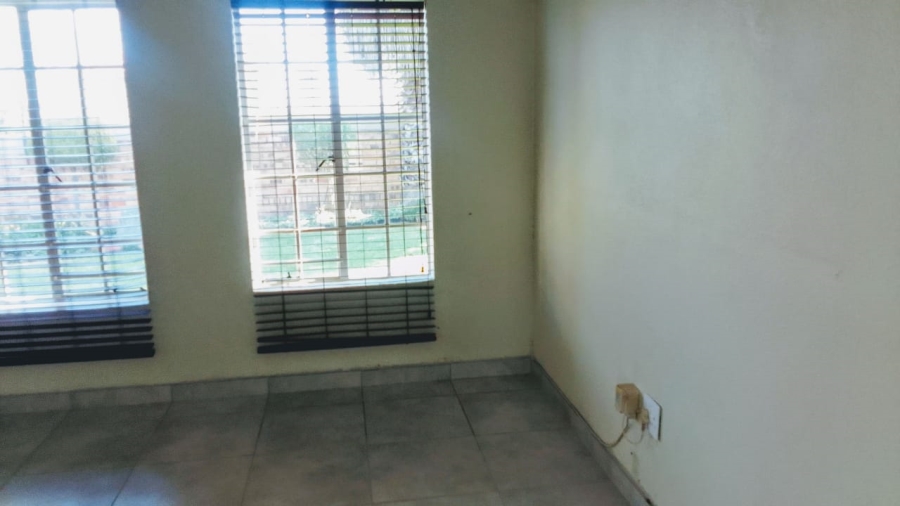 3 Bedroom Property for Sale in Kyalami Hills Gauteng