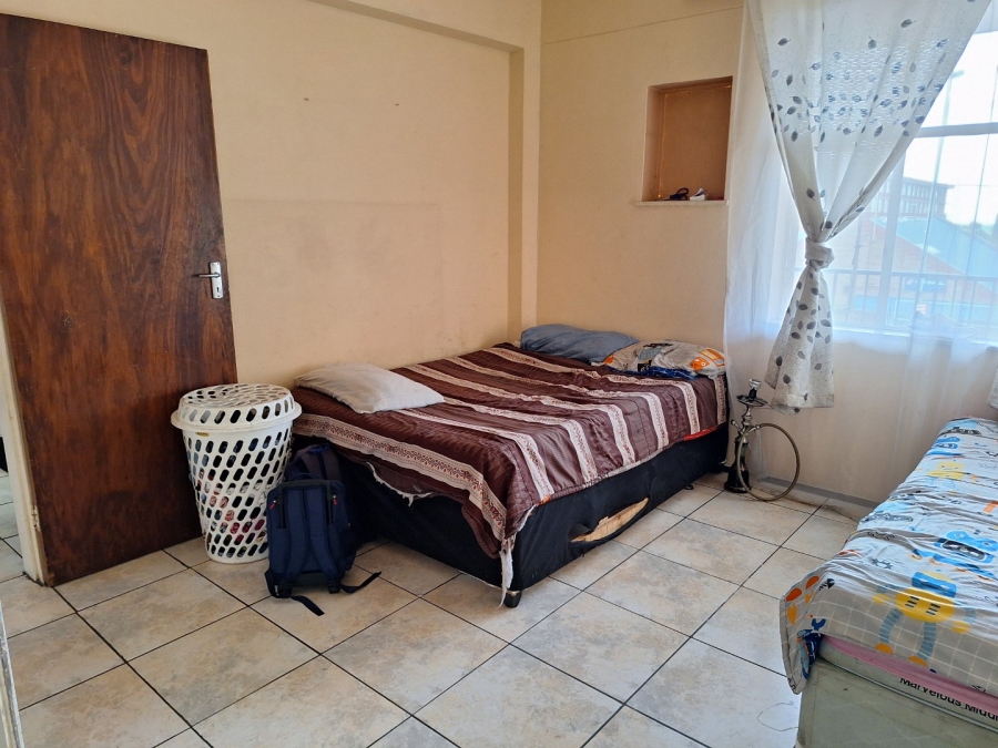 1 Bedroom Property for Sale in Silverton Gauteng