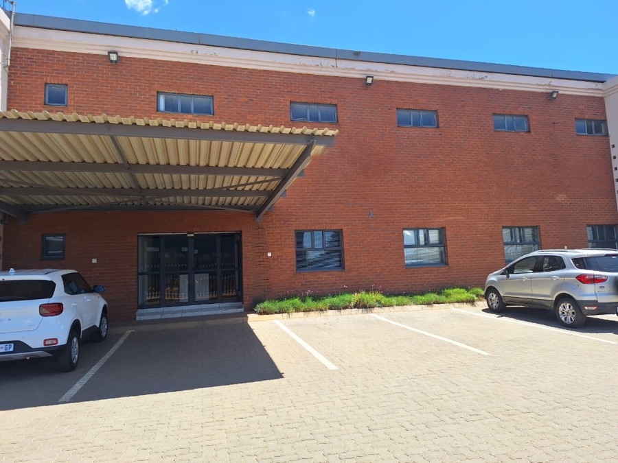 To Let commercial Property for Rent in Pomona Gauteng