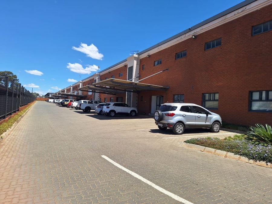 To Let commercial Property for Rent in Pomona Gauteng