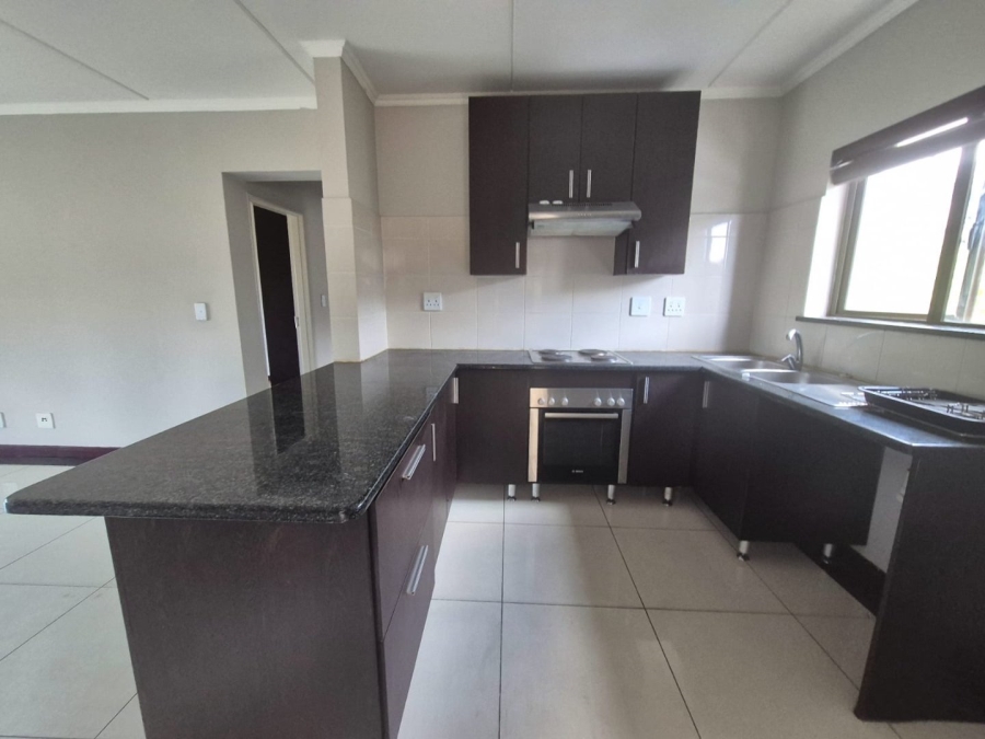 To Let 2 Bedroom Property for Rent in Halfway House Gauteng