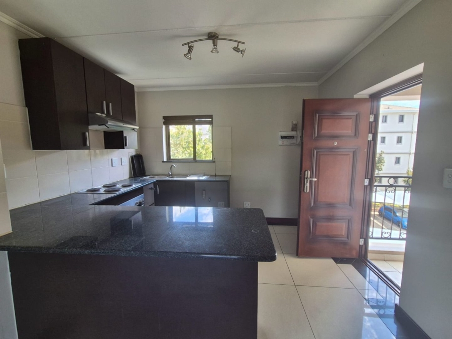 To Let 2 Bedroom Property for Rent in Halfway House Gauteng