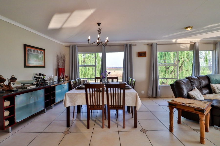 7 Bedroom Property for Sale in Waterval Gauteng