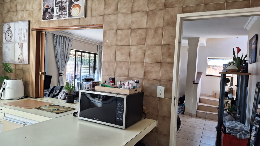 3 Bedroom Property for Sale in Pollak Park Gauteng