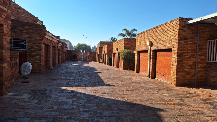 3 Bedroom Property for Sale in Pollak Park Gauteng