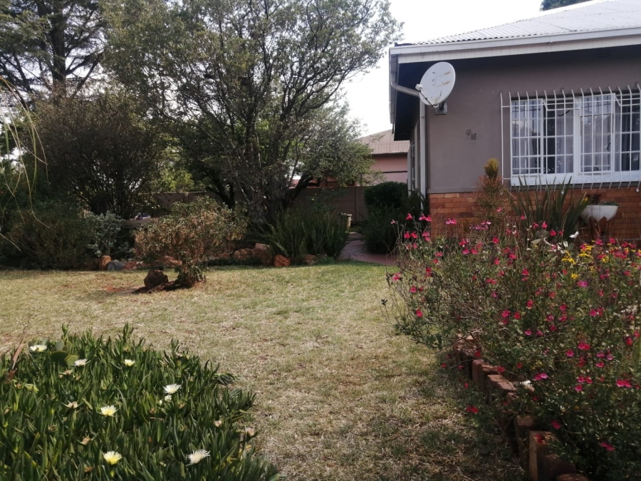 3 Bedroom Property for Sale in Casseldale Gauteng