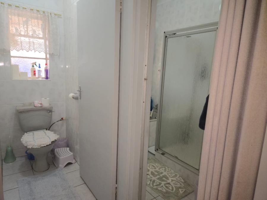 3 Bedroom Property for Sale in Sunnyridge Gauteng