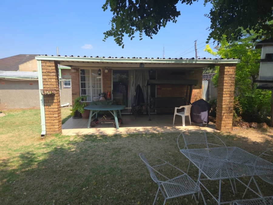 3 Bedroom Property for Sale in Sunnyridge Gauteng