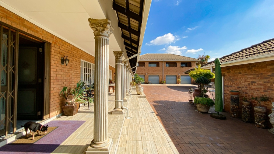 7 Bedroom Property for Sale in Kempton Park Ext 4 Gauteng