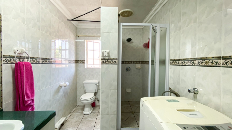 7 Bedroom Property for Sale in Kempton Park Ext 4 Gauteng