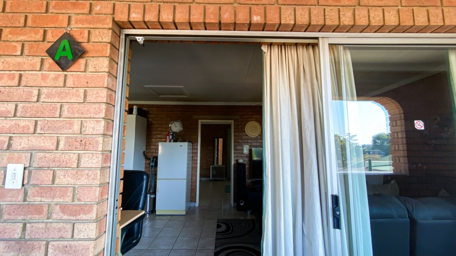 7 Bedroom Property for Sale in Kempton Park Ext 4 Gauteng