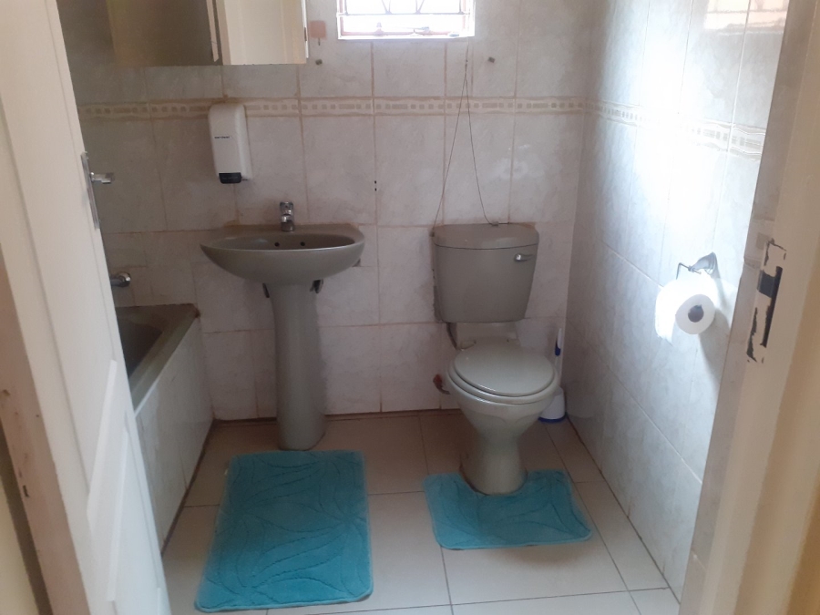 3 Bedroom Property for Sale in Palm Springs Gauteng