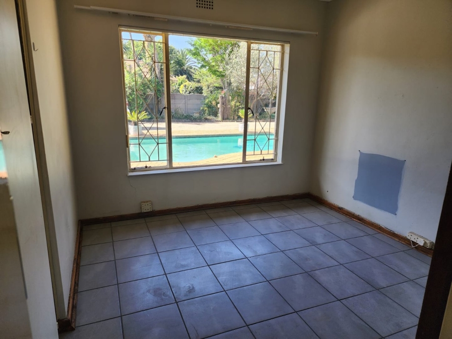 To Let 4 Bedroom Property for Rent in Beyers Park Gauteng