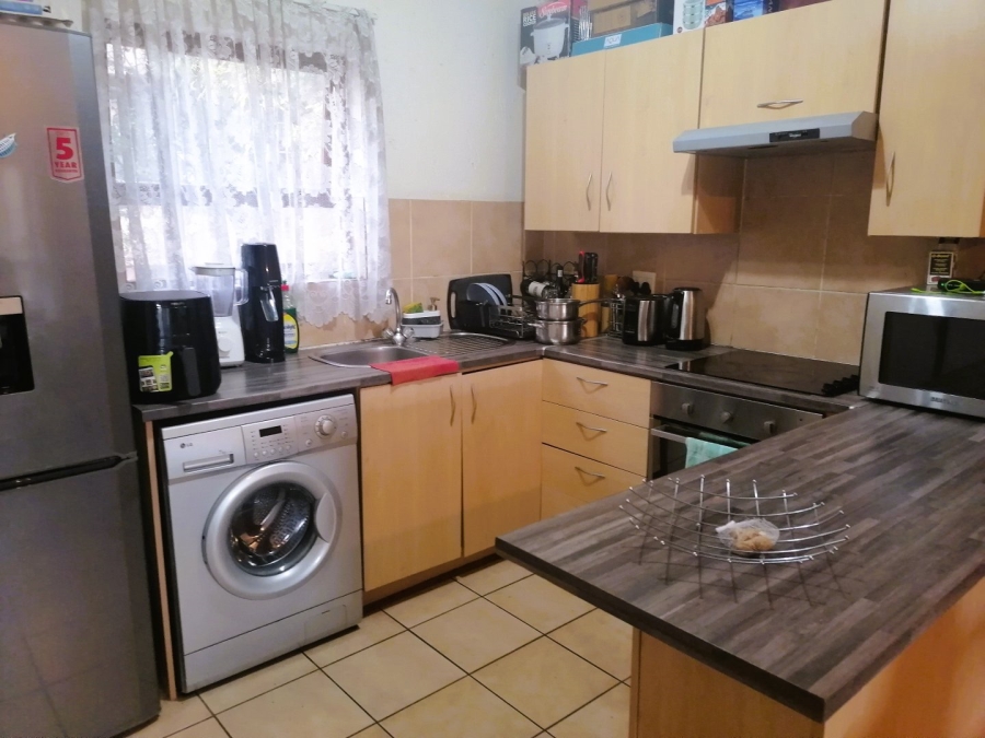 2 Bedroom Property for Sale in Douglasdale Gauteng