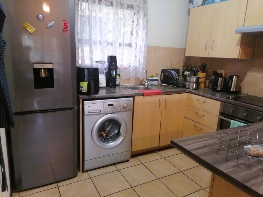 2 Bedroom Property for Sale in Douglasdale Gauteng