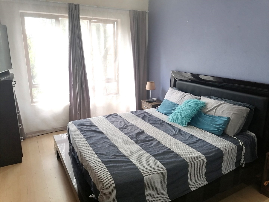 2 Bedroom Property for Sale in Douglasdale Gauteng