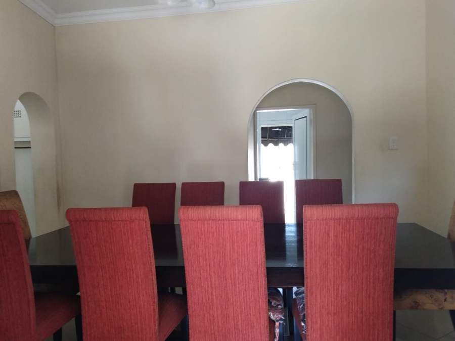 5 Bedroom Property for Sale in Alan Manor Gauteng