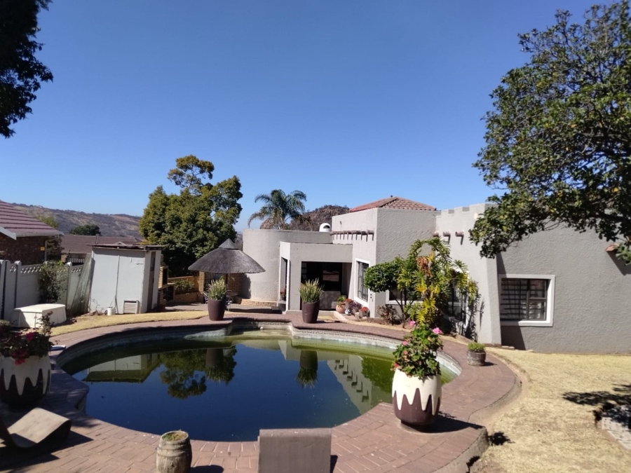 5 Bedroom Property for Sale in Alan Manor Gauteng