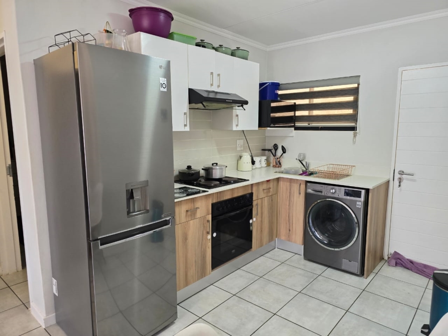 2 Bedroom Property for Sale in Lilianton Gauteng