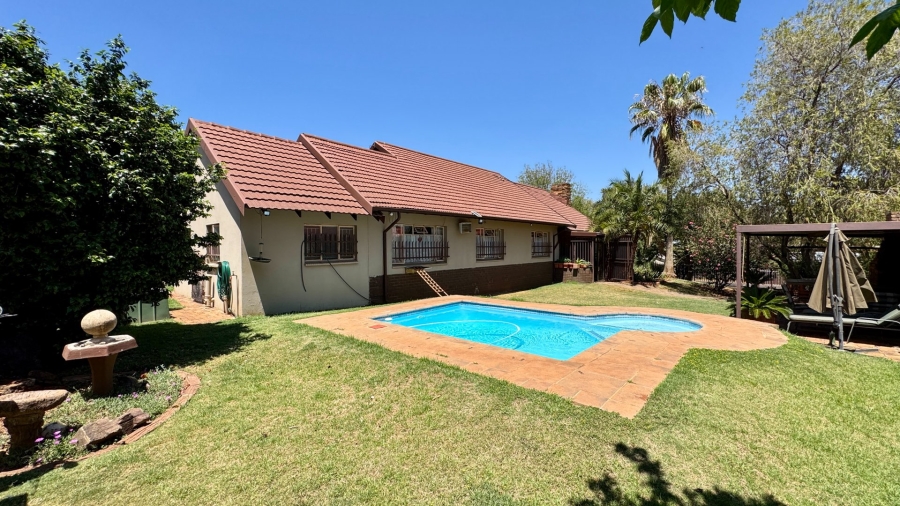 3 Bedroom Property for Sale in Lyttelton Manor Gauteng