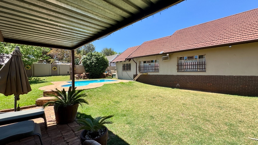 3 Bedroom Property for Sale in Lyttelton Manor Gauteng