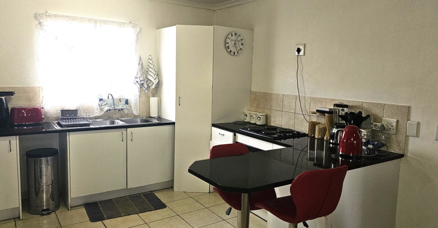 3 Bedroom Property for Sale in Kosmosdal Gauteng