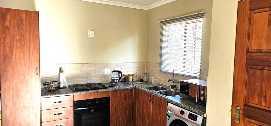 1 Bedroom Property for Sale in Kosmosdal Gauteng