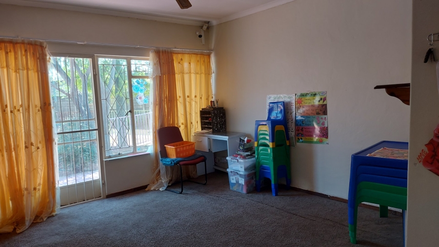 4 Bedroom Property for Sale in Elardus Park Gauteng