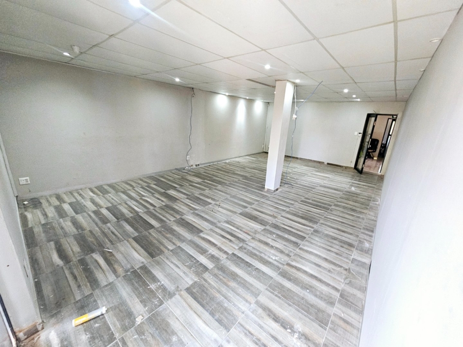 To Let commercial Property for Rent in Eldoraigne Gauteng