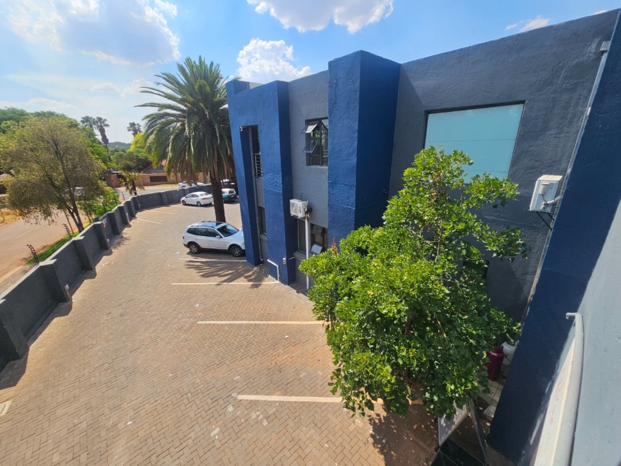 To Let commercial Property for Rent in Eldoraigne Gauteng