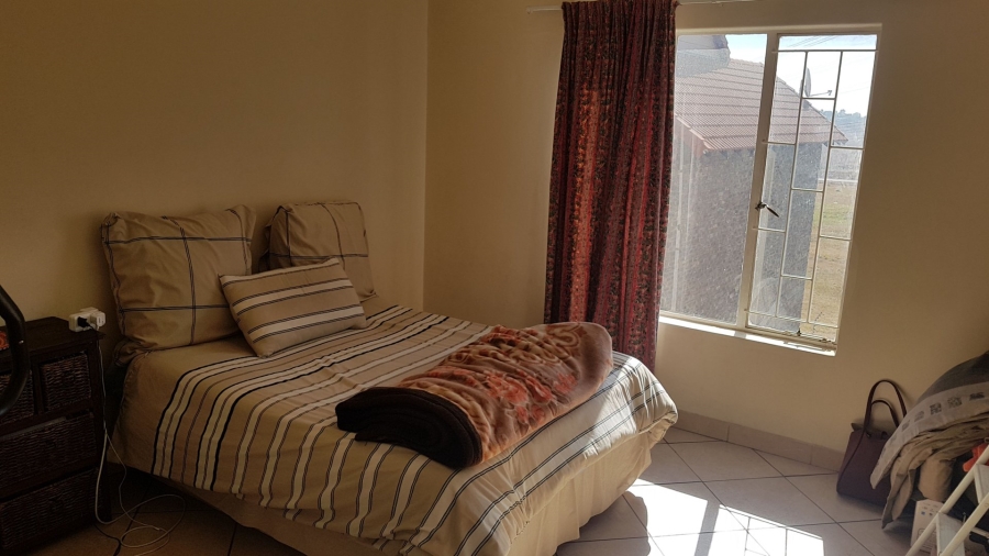 To Let 2 Bedroom Property for Rent in Brooklands Lifestyle Estate Gauteng