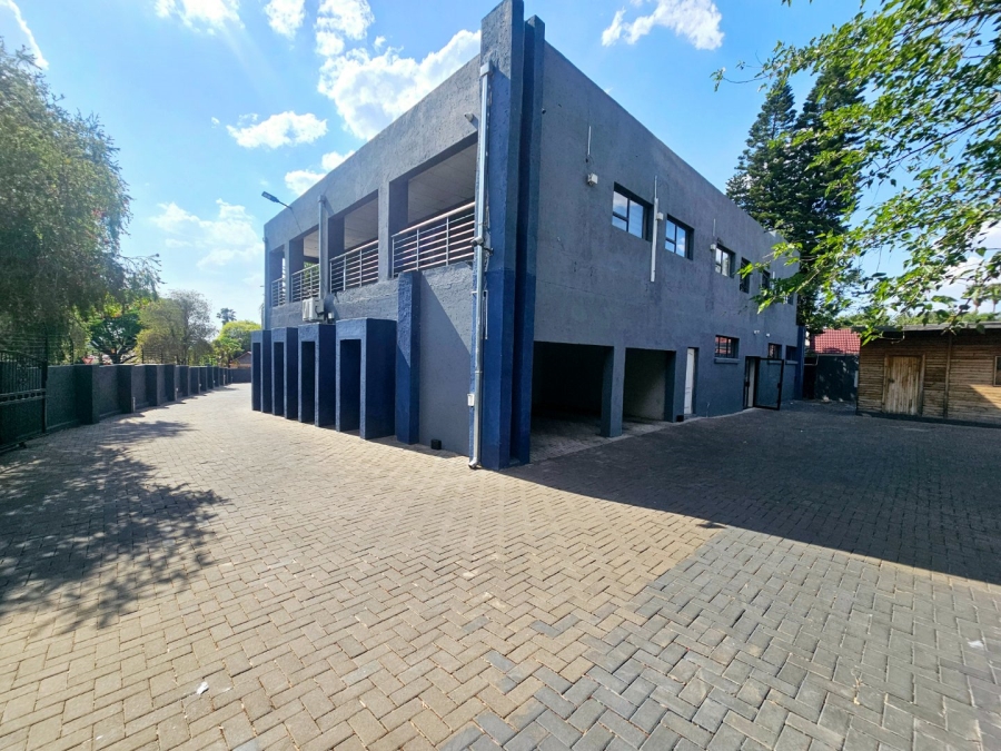 To Let commercial Property for Rent in Eldoraigne Gauteng